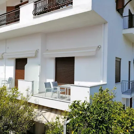 Valachis Apartament Neos Marmaras