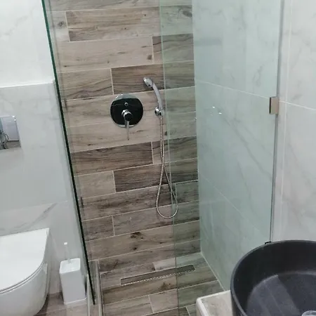 Apartament Valachis Neos Marmaras