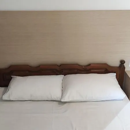 Valachis Apartamento *