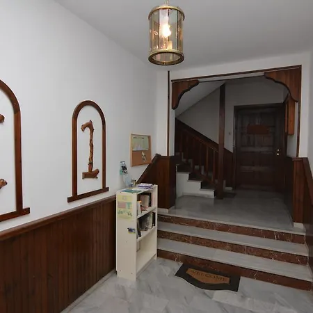 Apartment Valachis Neos Marmaras