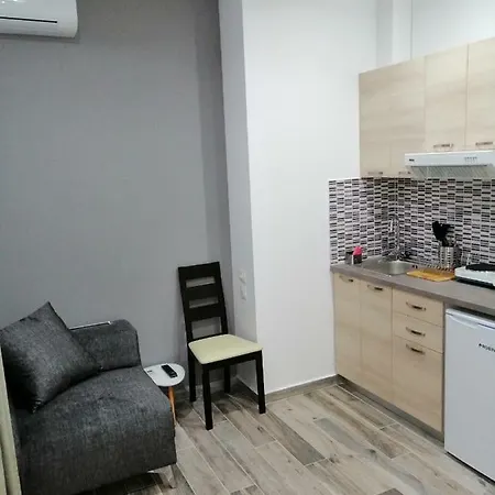 Apartament Valachis *