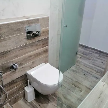 Apartament Valachis Neos Marmaras